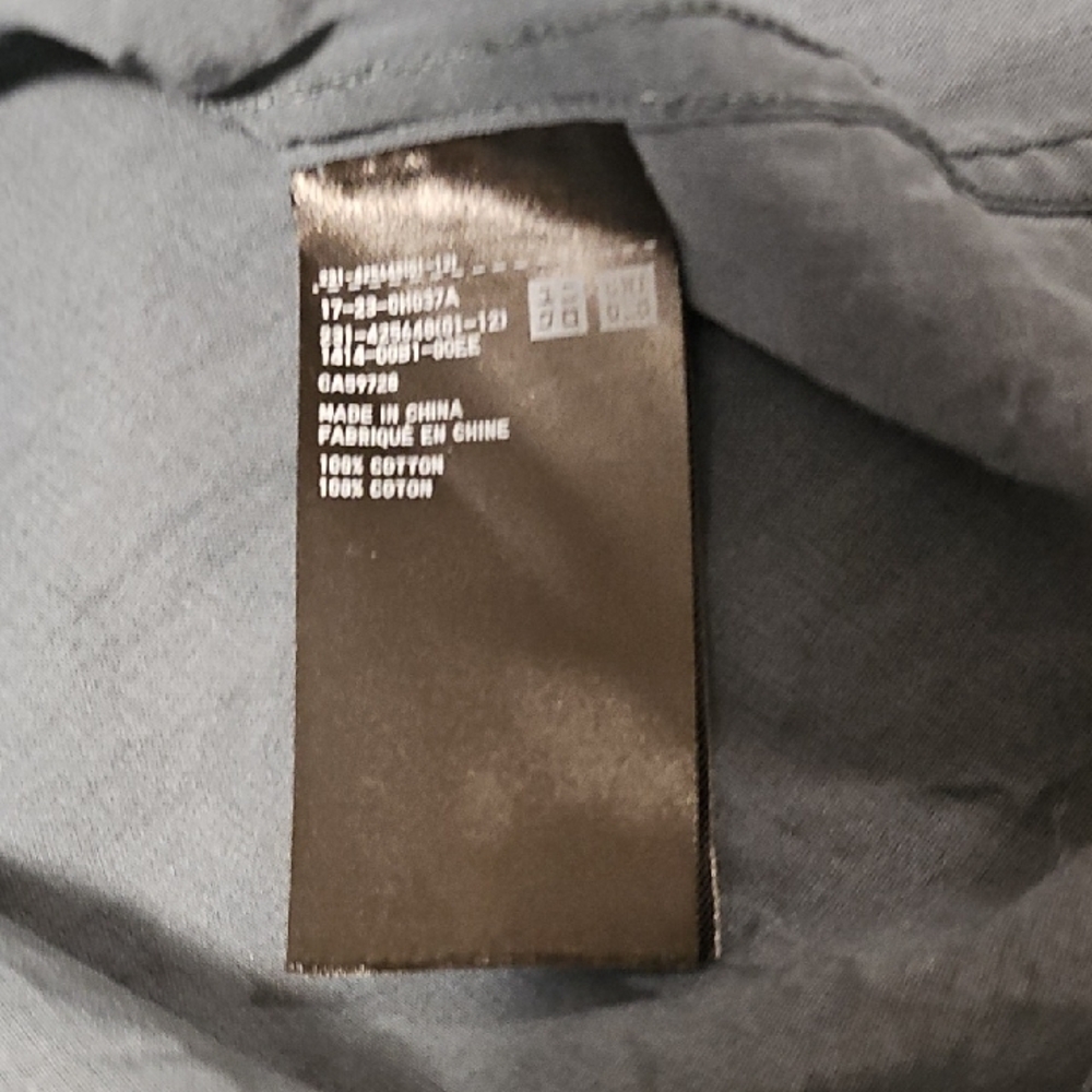 UNIQLO Slate Button Down Shirt - Picture 6 of 7